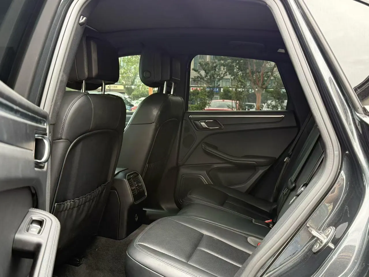 Porsche Macan (Imported) 2020 Macan 2.0T Automatic Gear 4
