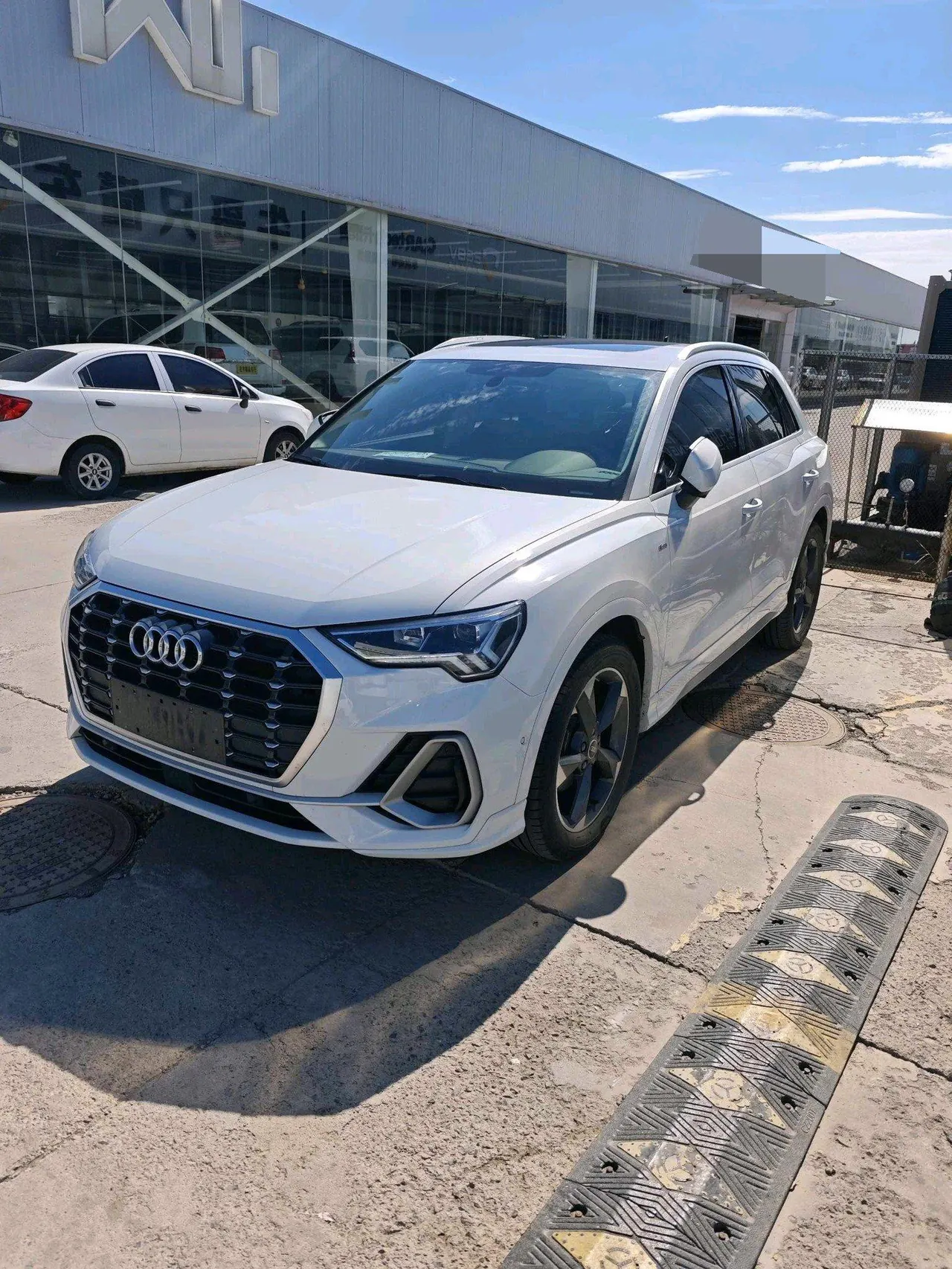 Audi 2021 Q3 1.4TFSI 35TFSI Fashion Dynamic Automatic - View 1
