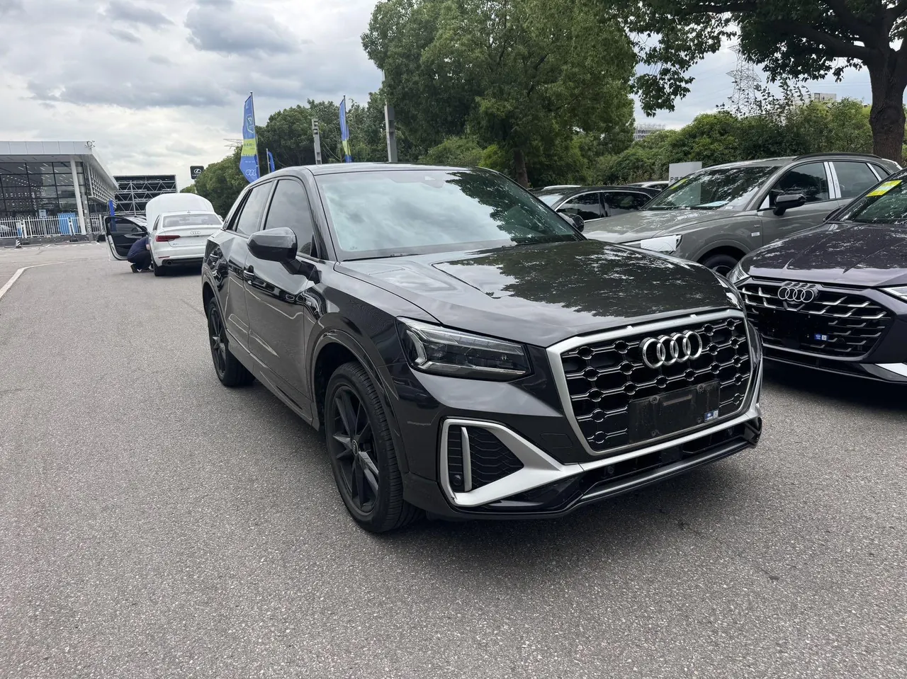 Audi 2022 Q2L 1.4TFSI 35TFSI Aggressive Dynamic Automatic 2