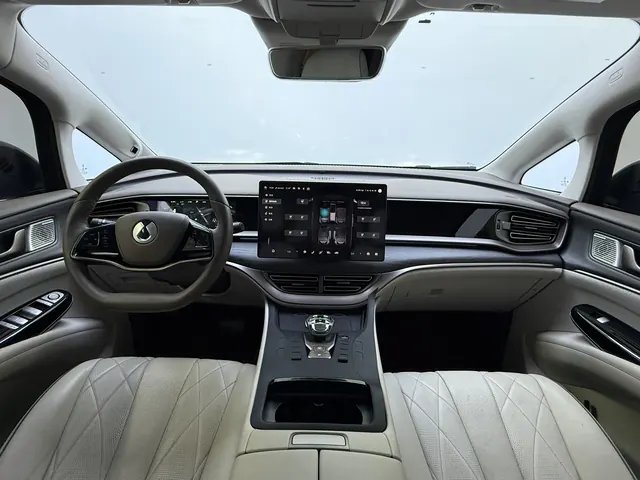 Denza 2022 Denza D9 DM-i 1.5T stepless 970 four-wheel drive flagship automatic gear 13