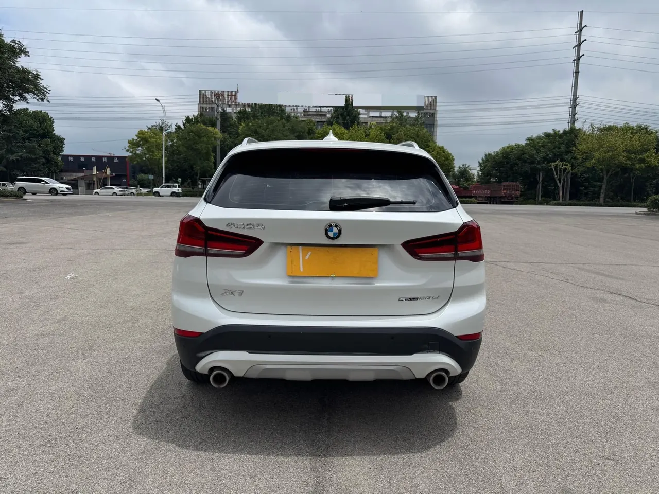 BMW 2022 X1 sDrive20Li 1.5T fashion automatic gear 4
