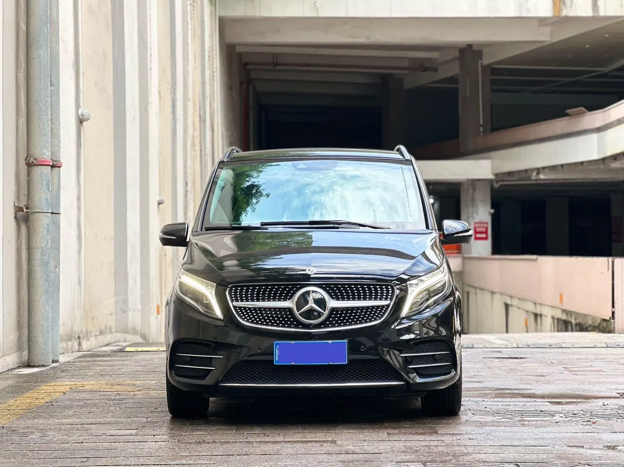 Mercedes Benz V 2022V 260 L 2.0T Deluxe Edition Automatic Gear 2