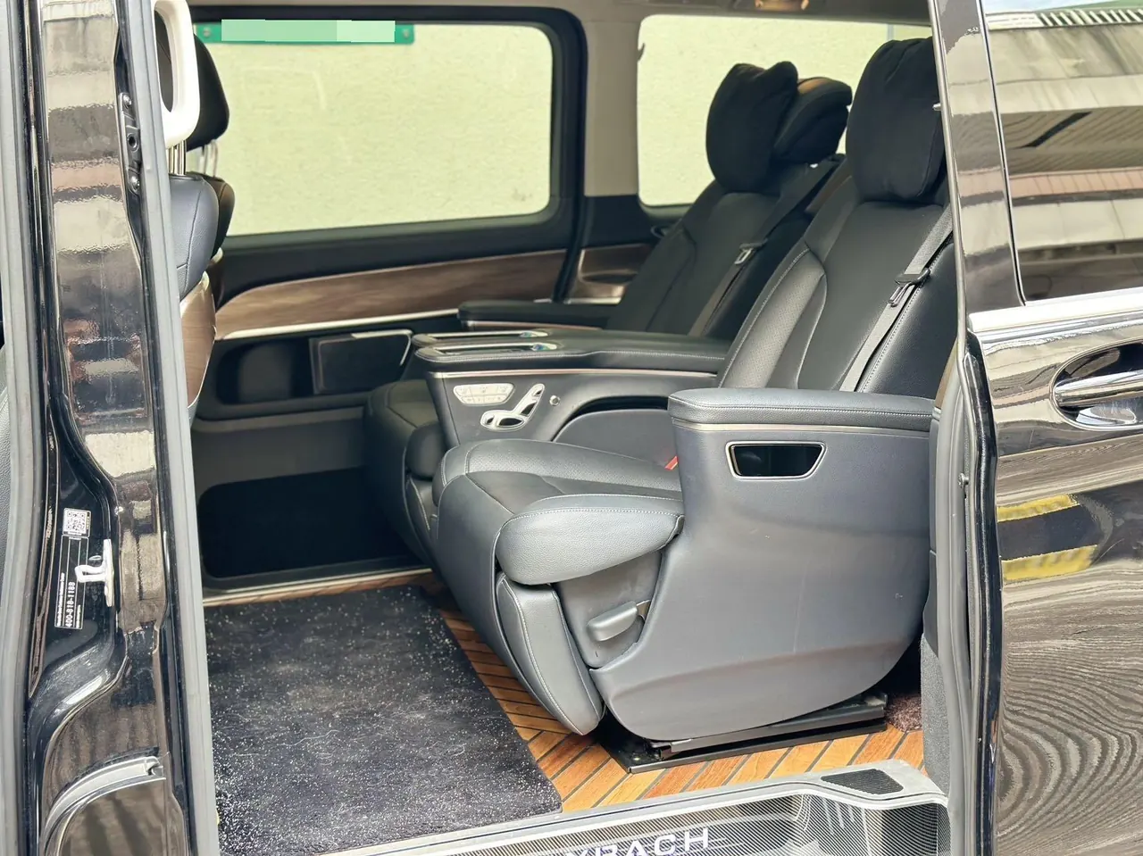 Mercedes Benz V 2022V 260 L 2.0T Deluxe Edition Automatic Gear 9