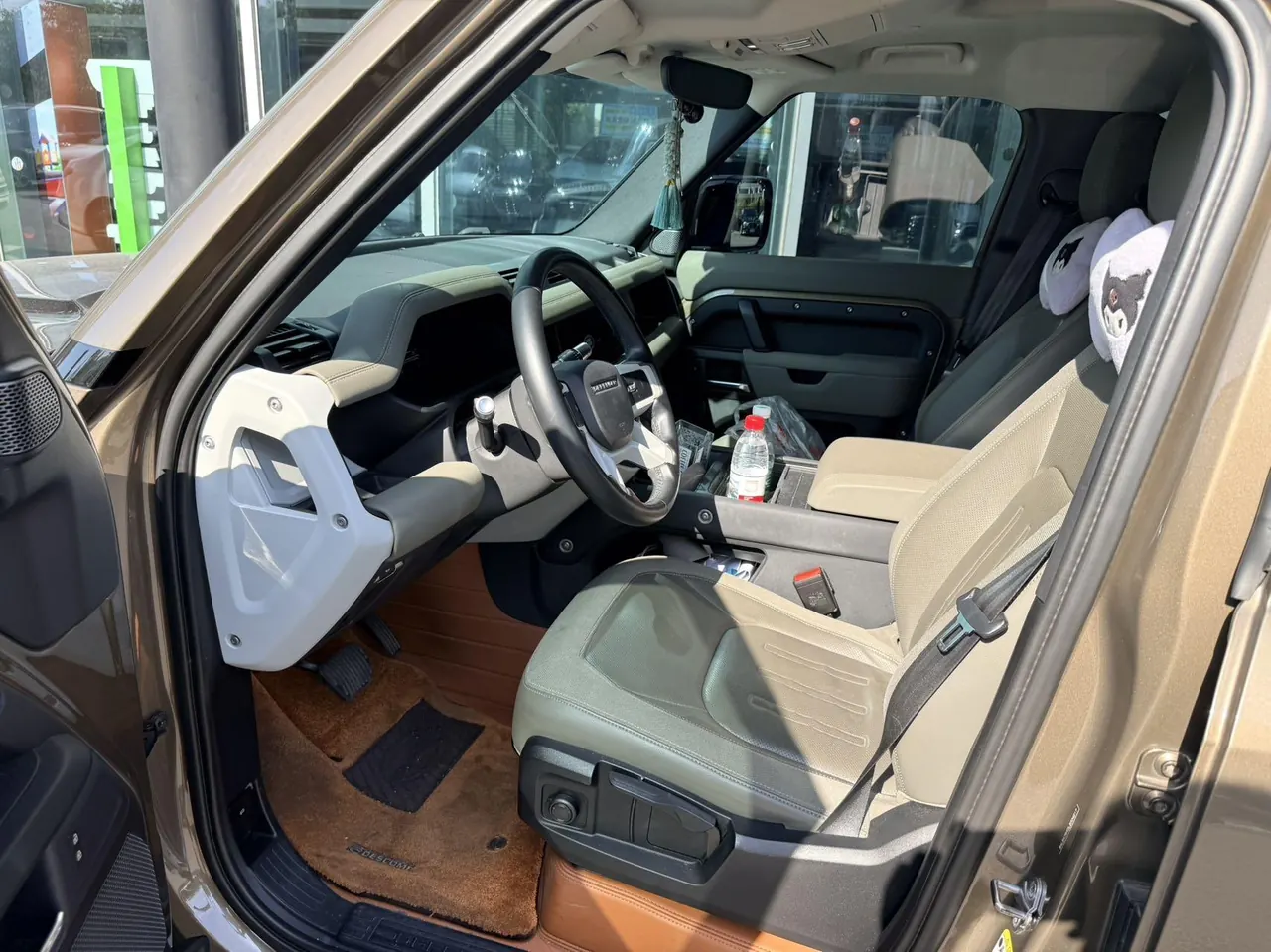 Land Rover Guard (Imported) 2020 Guard 110 2.0T Diesel Automatic Gear 4
