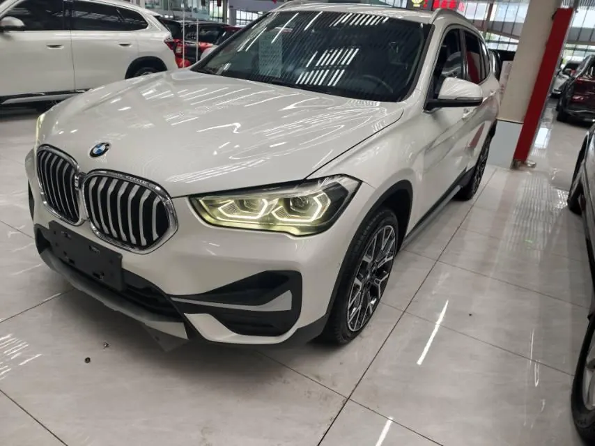 BMW 2020 X1 xDrive25Li 2.0T exclusive automatic gear - View 1
