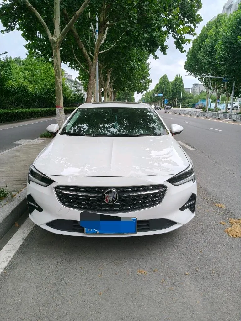 Buick 2020 Regal 1.5T 552T Elite Automatic Gear 3
