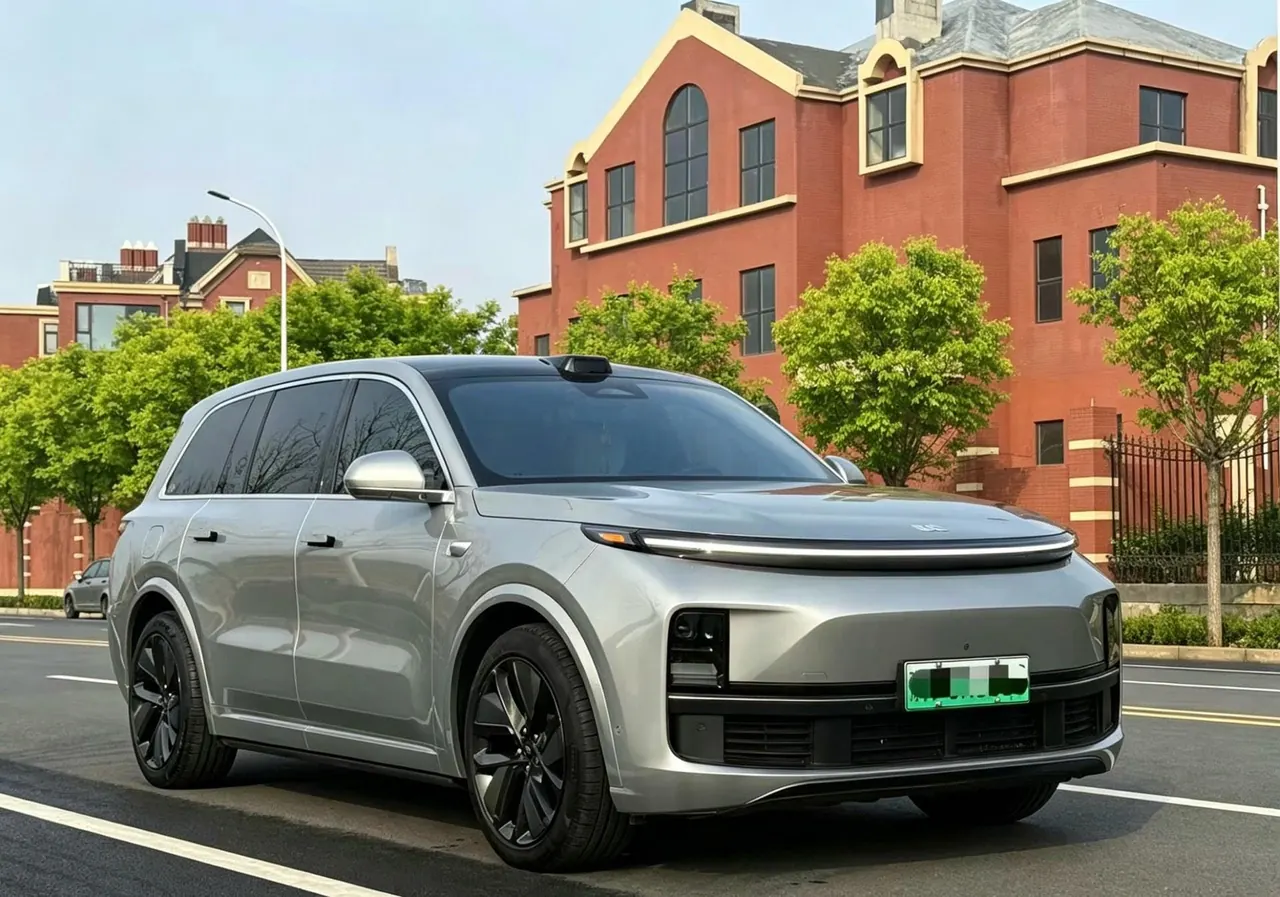 Li 2022 L9 1.5T Max Edition Automatic Gear 3