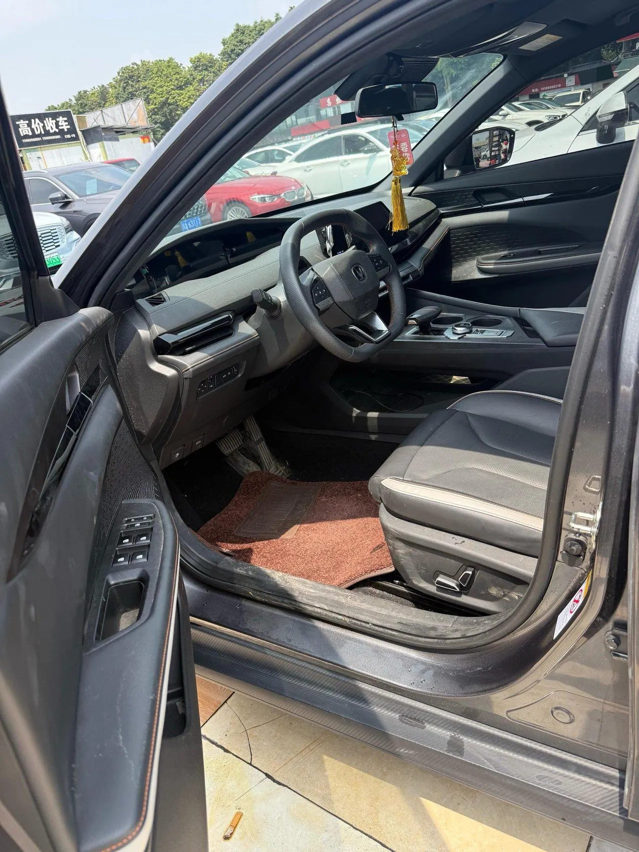 ChangAn 2023 UNI-V 1.5T honorable automatic gear 5
