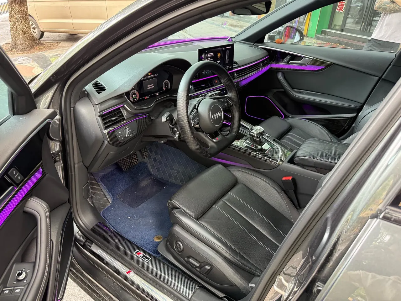 Audi 2023 A4L 2.0TFSI 40TFSI Deluxe Dynamic Automatic 5