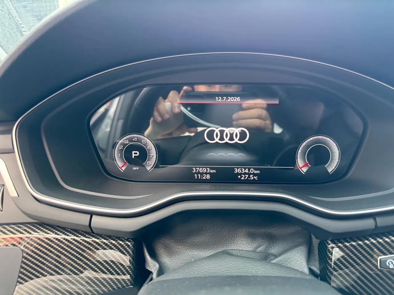 Audi 2023 A4L 2.0TFSI 40TFSI Deluxe Dynamic Automatic 9