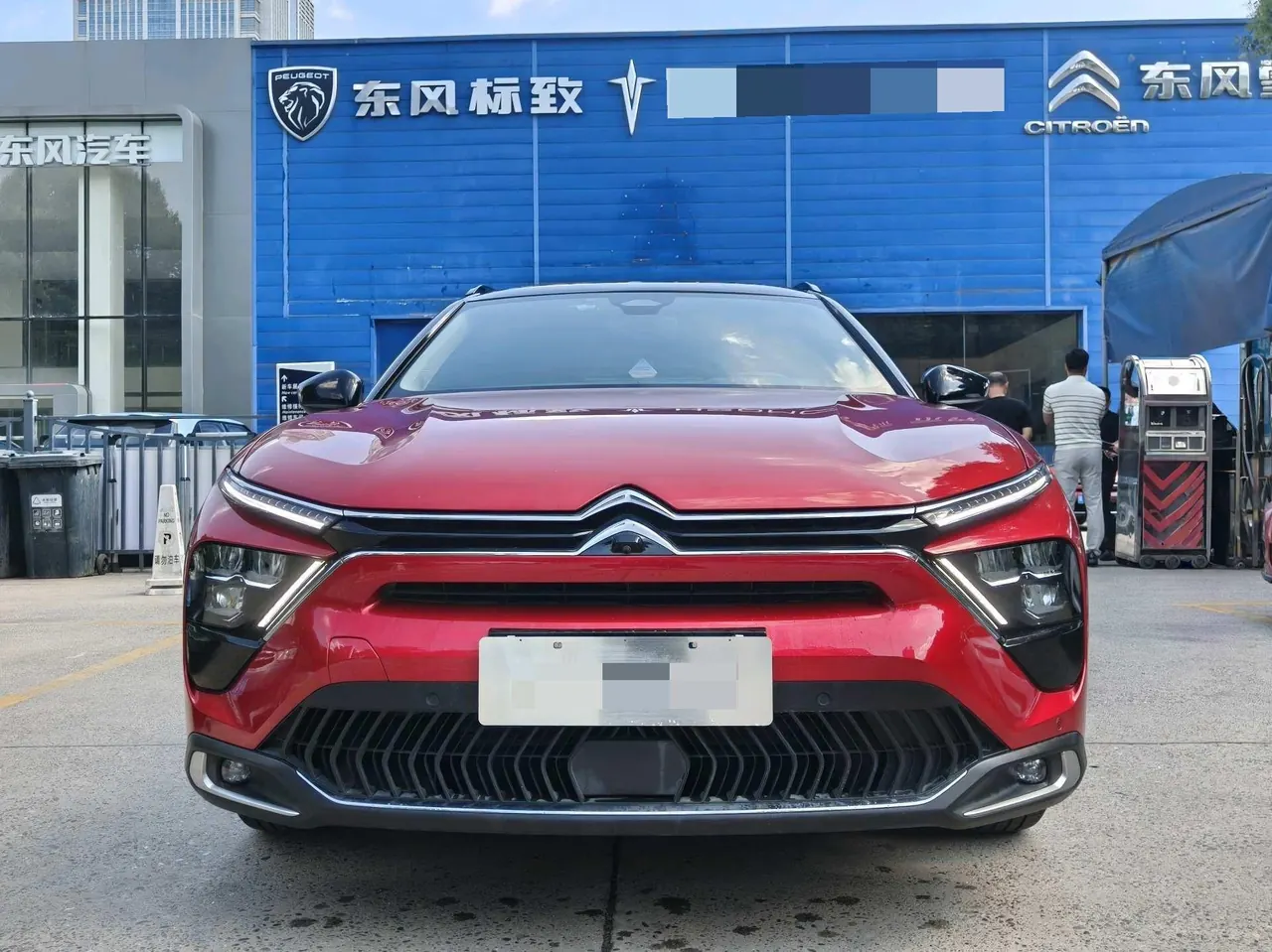 Citroen Versailles C5 X 2023 C5 X 1.6T is an extraordinary automatic gear 9