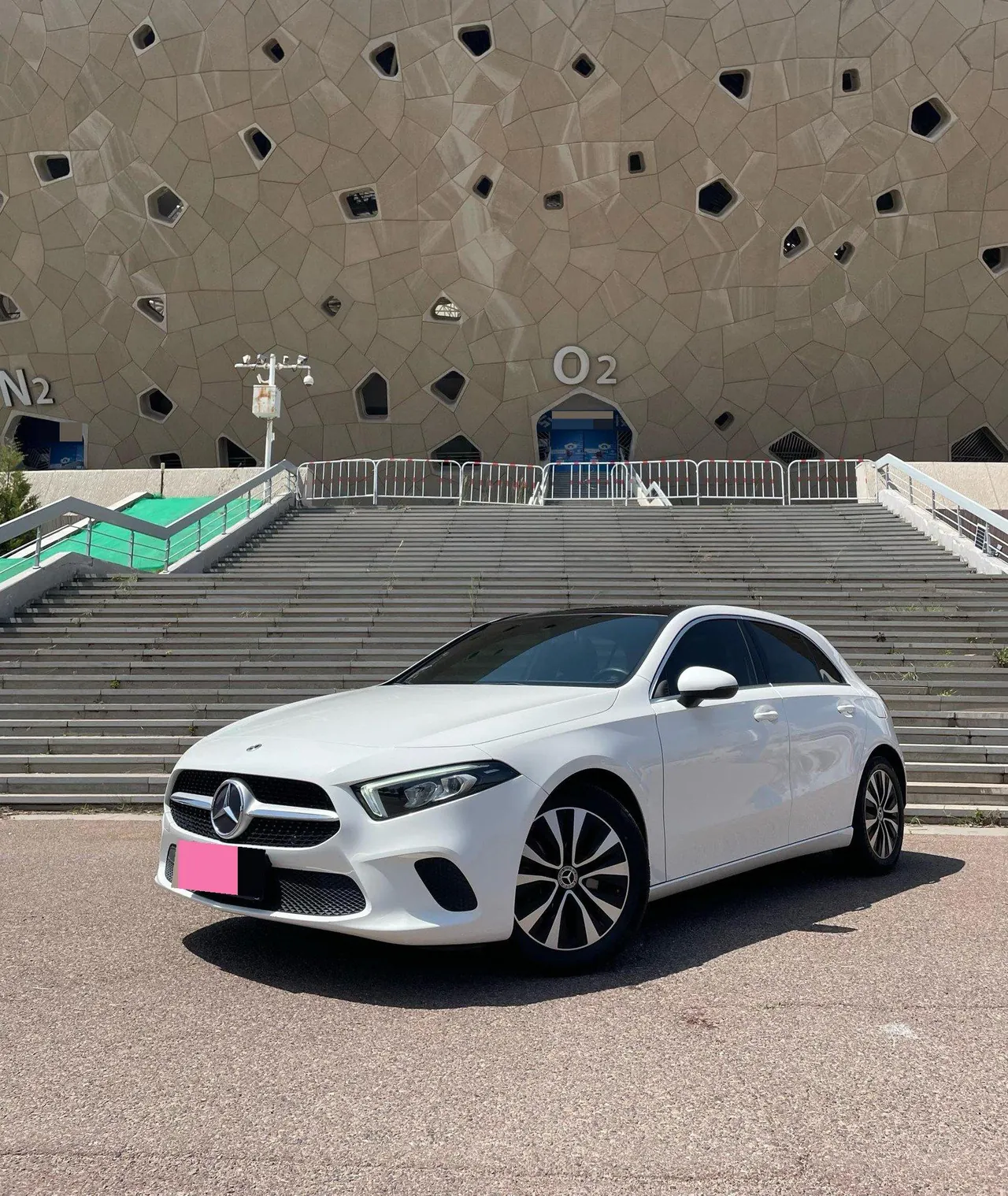 Открыть галерею: Mercedes Benz Class A (Imported) 2021 A 200 1.3T Dynamic Automatic Gear