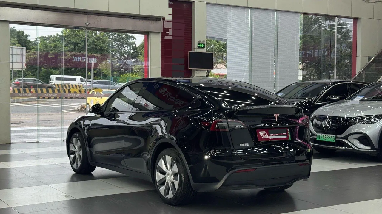 Tesla 2022 Model Y rear-wheel drive version (facelift) automatic gear 6