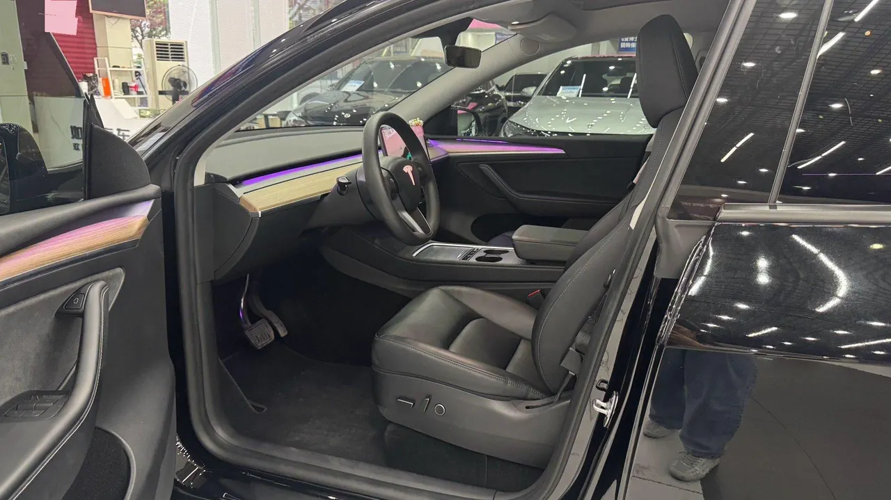 Tesla 2022 Model Y rear-wheel drive version (facelift) automatic gear 7