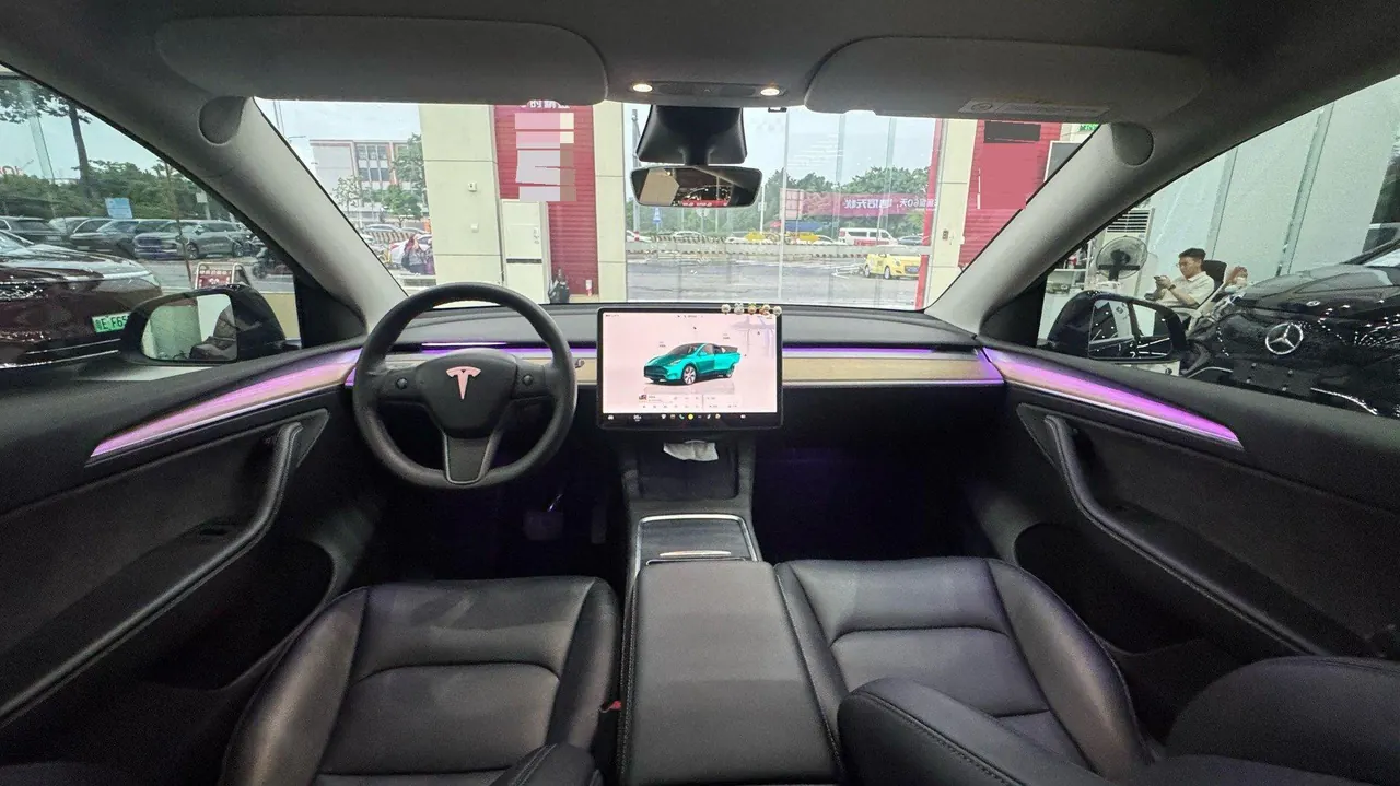 Tesla 2022 Model Y rear-wheel drive version (facelift) automatic gear 8