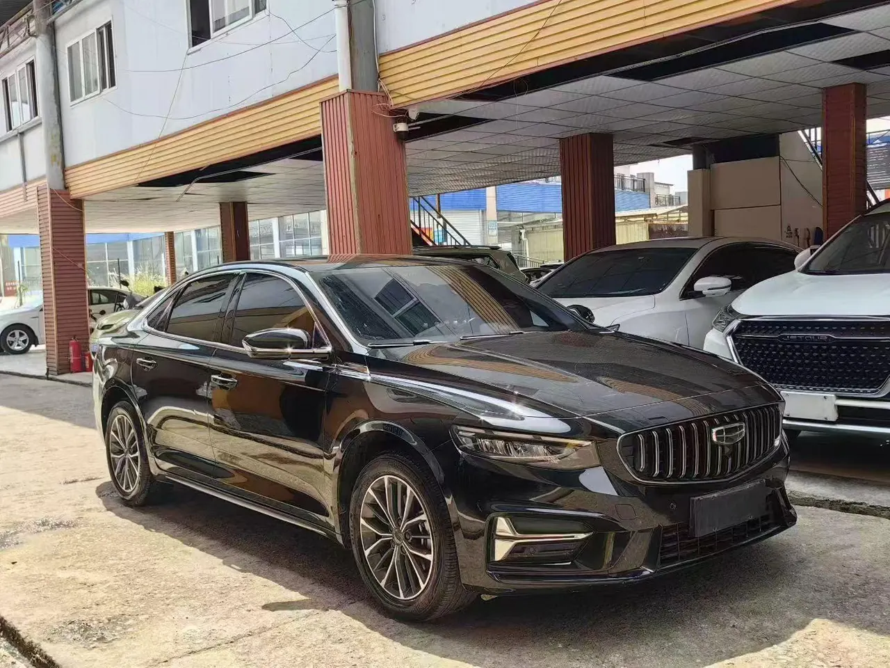 Geely 2023 Xingrui 2.0TD Luxury Automatic Transmission 3