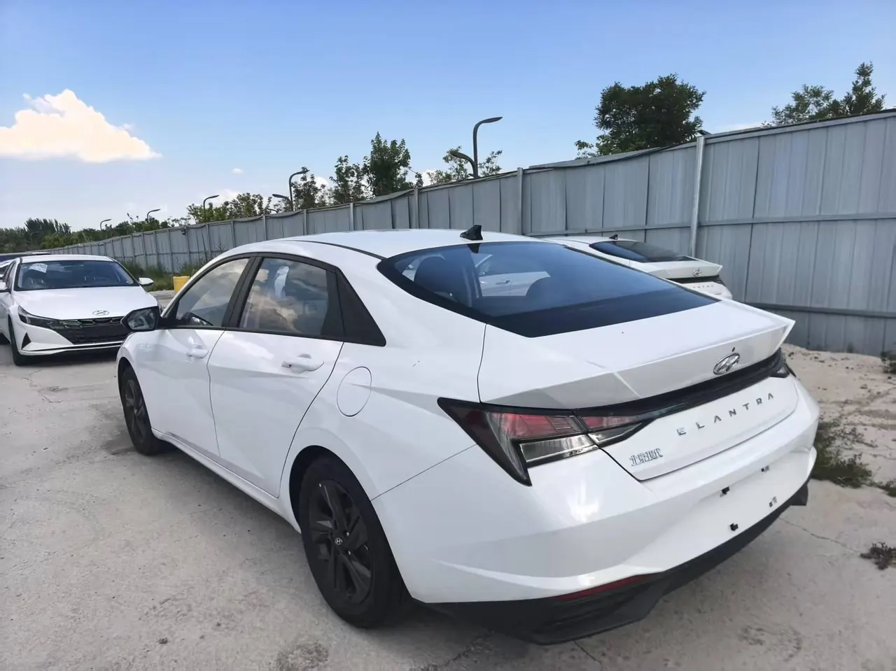 Hyundai 2023 Elantra -3-compartment 1.5 Stepless GLS Leading Edition Automatic Gear 6