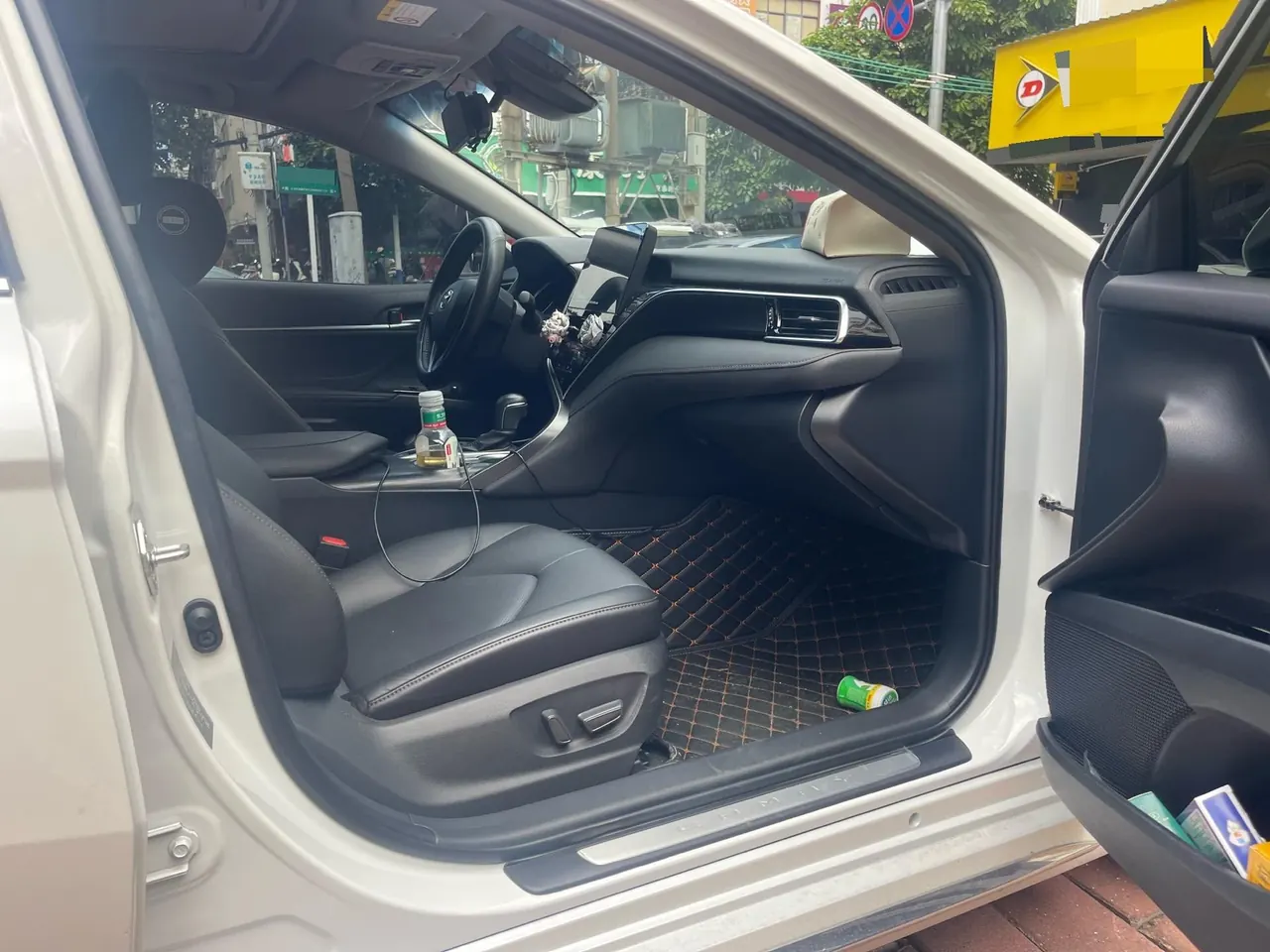 Toyota 2023 Camry 2.0G Stepless Deluxe Edition Automatic Gear 5