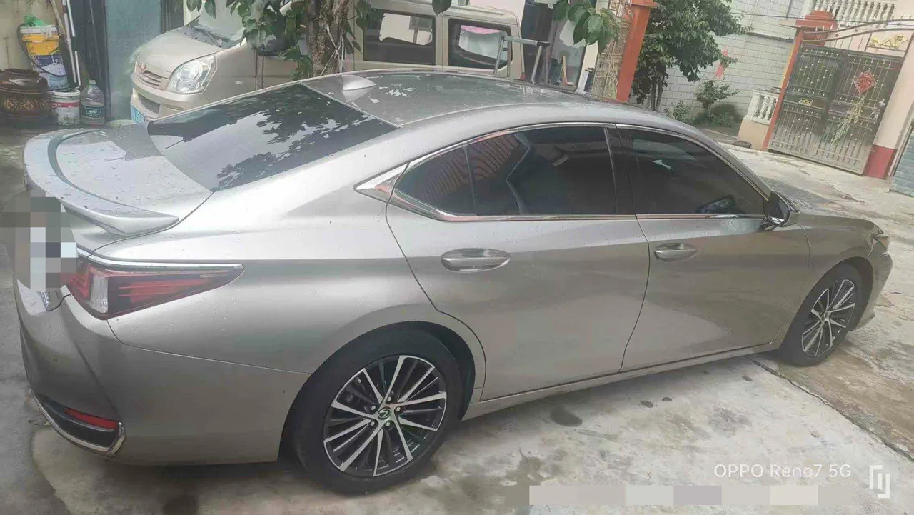 Lexus ES (Imported) 2022 ES300h 2.5 Stepless Premium Edition Automatic Gear 2
