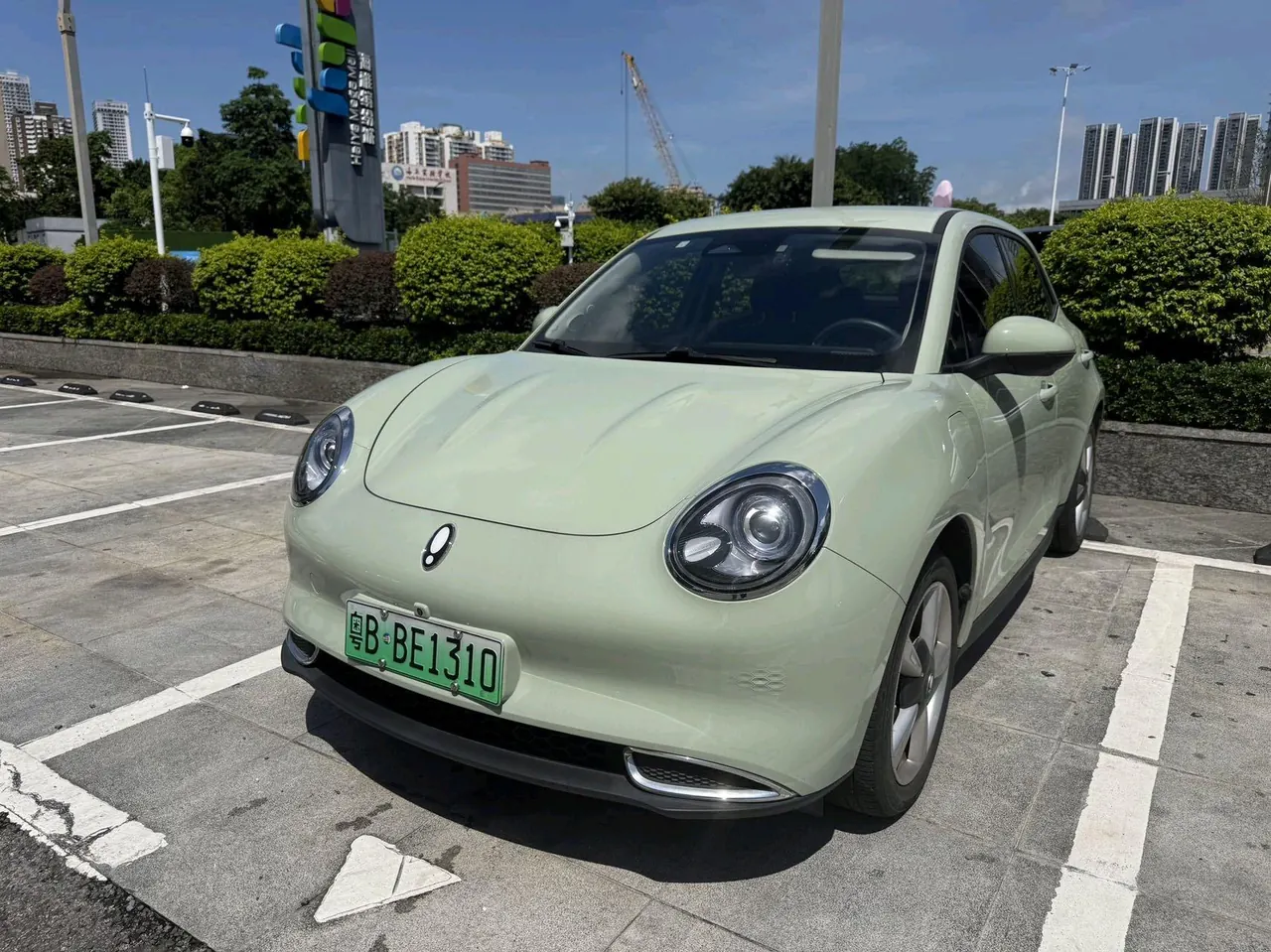 Open image lightbox: Ora 2022 Good Cats 400km Standard Endurance Luxury Ternary Lithium Automatic Gear