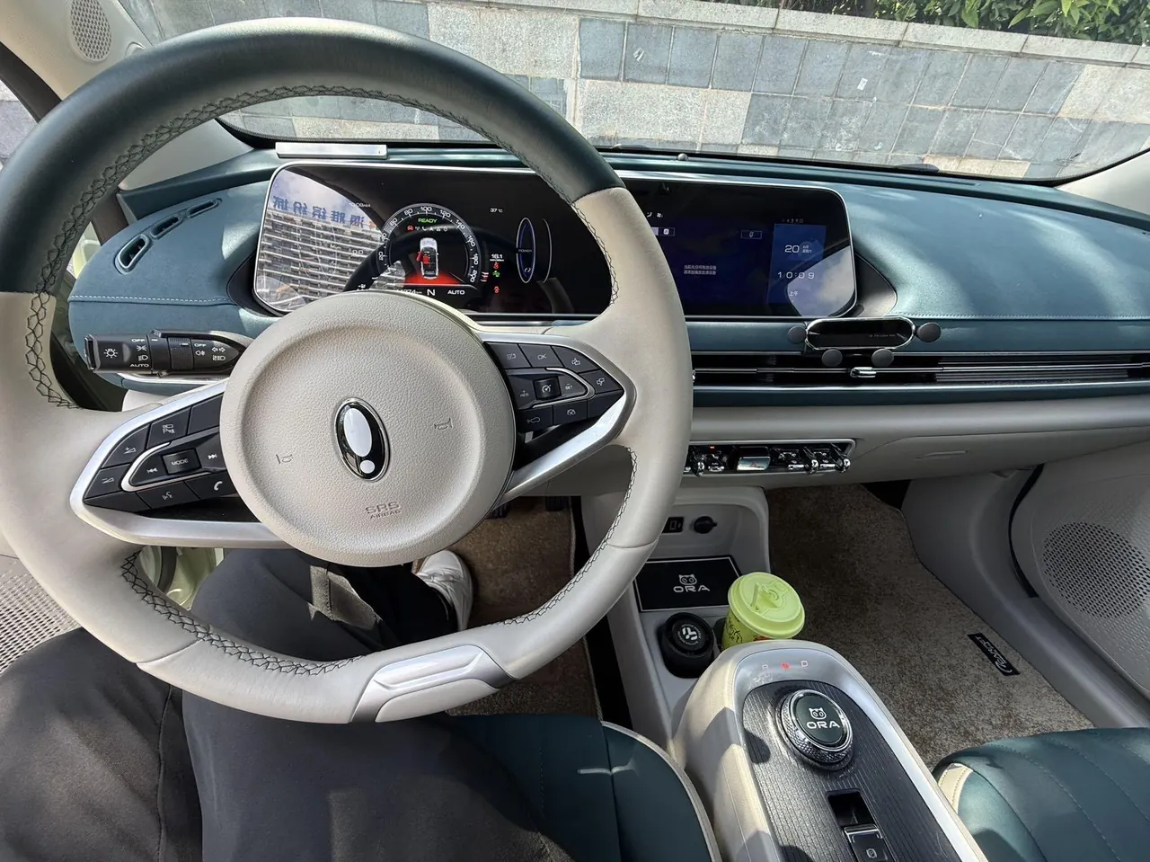 Ora 2022 Good Cats 400km Standard Endurance Luxury Ternary Lithium Automatic Gear 6