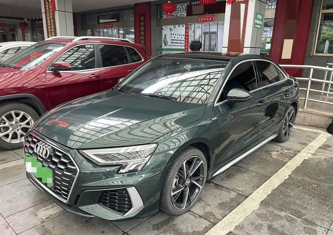 Audi 2021 A3L Limousine 1.4TFSI 35TFSI Fashion Sports Automatic - View 1