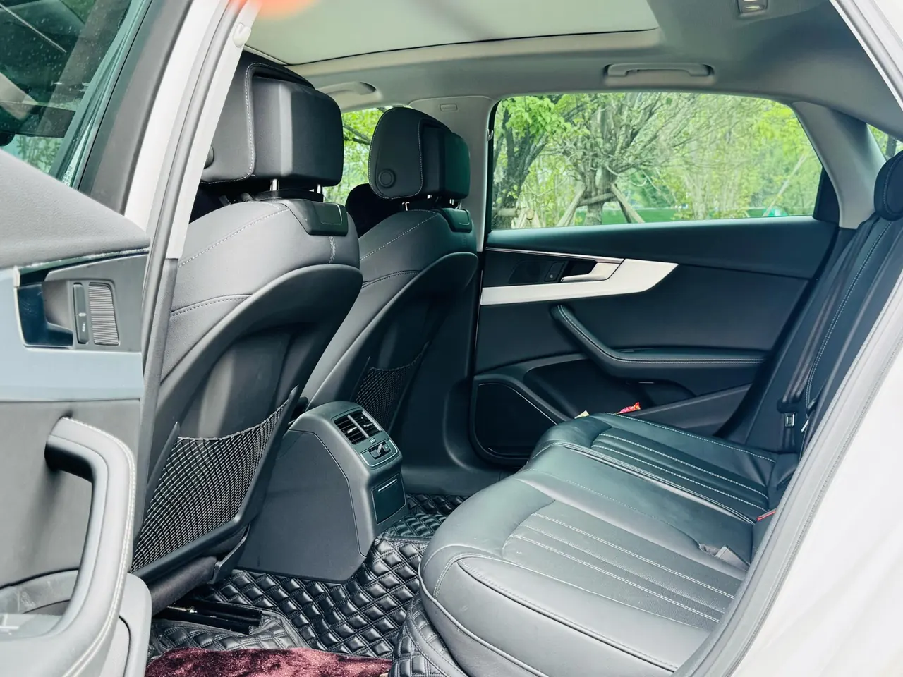 Audi 2023 A4L 2.0TFSI 40TFSI Bang & Olufsen Starry Night Edition Automatic Gear 14