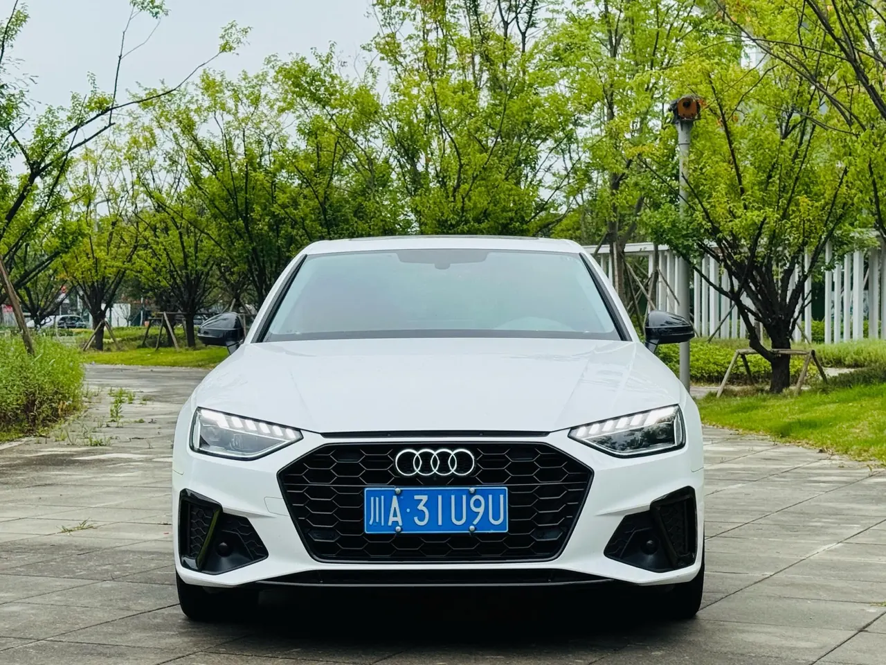 Audi 2023 A4L 2.0TFSI 40TFSI Bang & Olufsen Starry Night Edition Automatic Gear 2
