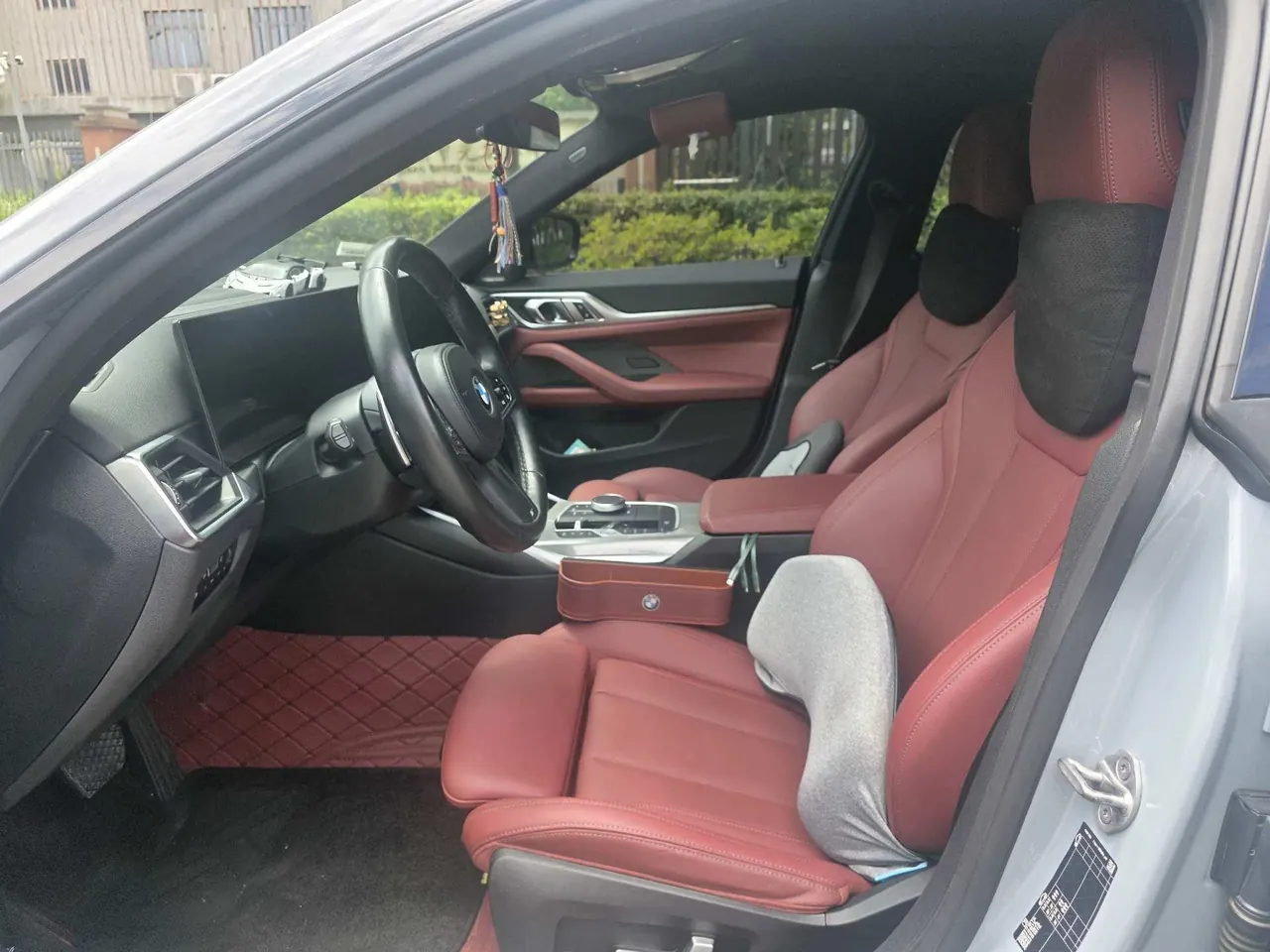 BMW 4 Series (Imported) 2023 430i Four-Door Coupe 2.0T M Sports Obsidian Night Suit Automatic Gear 4