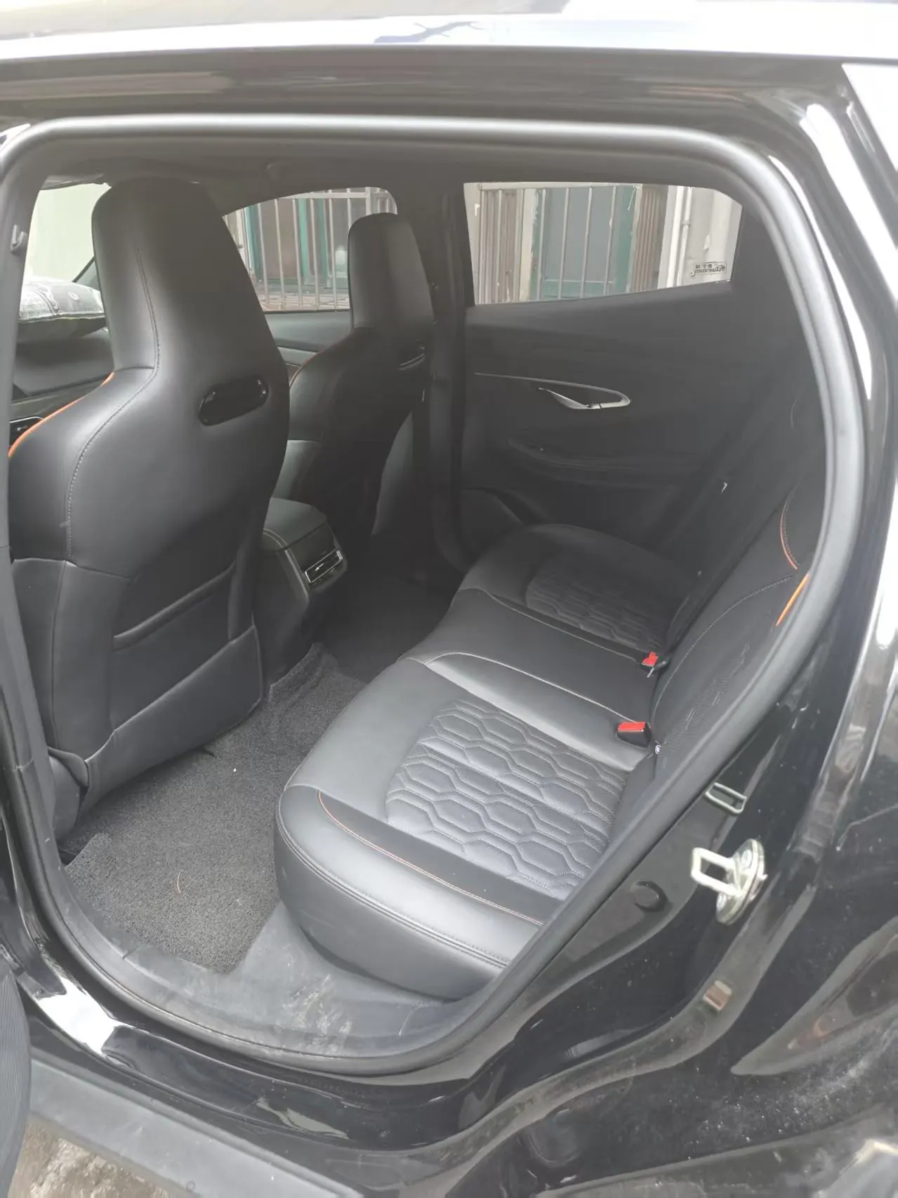 ChangAn 2022 UNI-T 1.5T honorable automatic gear 3