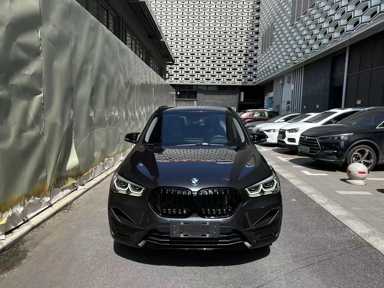 BMW 2022 X1 sDrive25Li 2.0T Leading Automatic Gear 4
