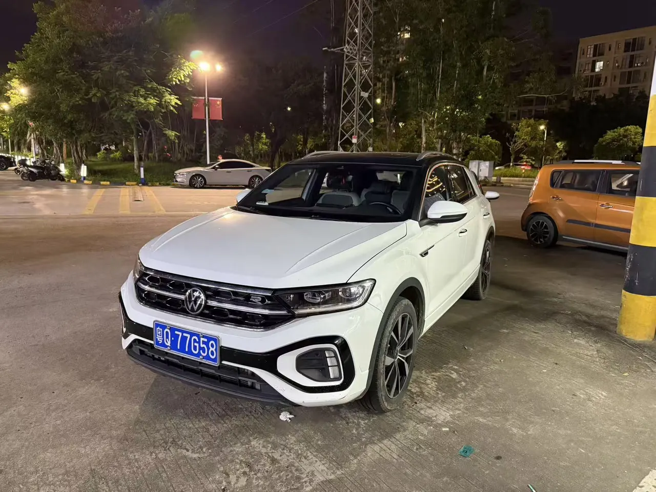Open image lightbox: Volkswagen 2023 Tange 1.5TSI 300TSI Two-Drive Chen Guang Edition Automatic Gear