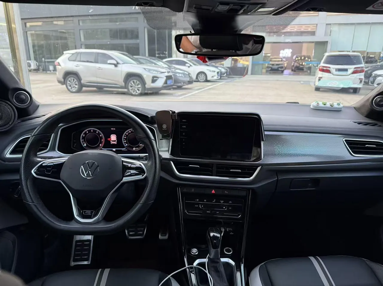 Volkswagen 2023 Tange 1.5TSI 300TSI Two-Drive Chen Guang Edition Automatic Gear 3
