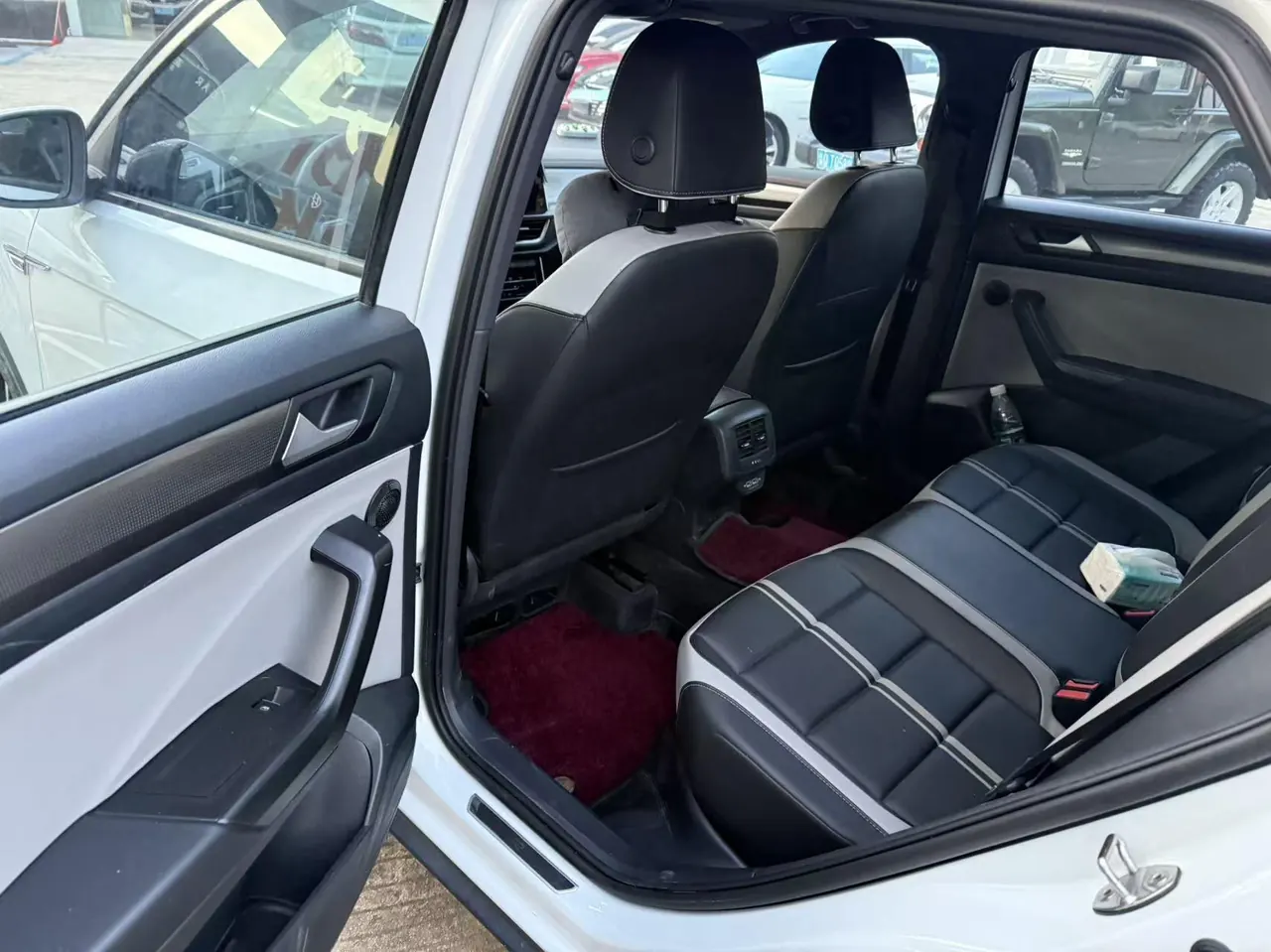Volkswagen 2023 Tange 1.5TSI 300TSI Two-Drive Chen Guang Edition Automatic Gear 4