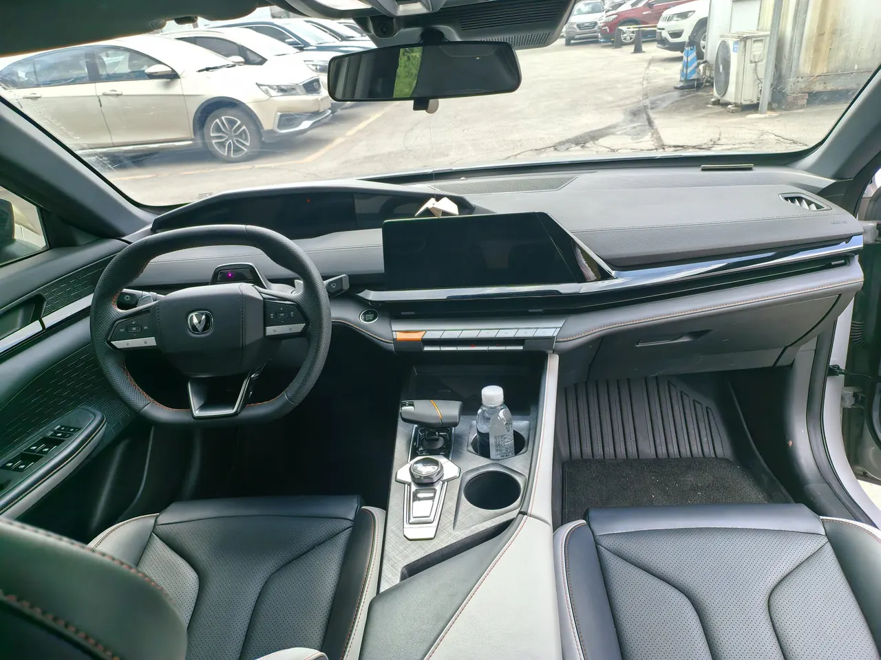 ChangAn 2023 UNI-V 1.5T honorable automatic gear 5