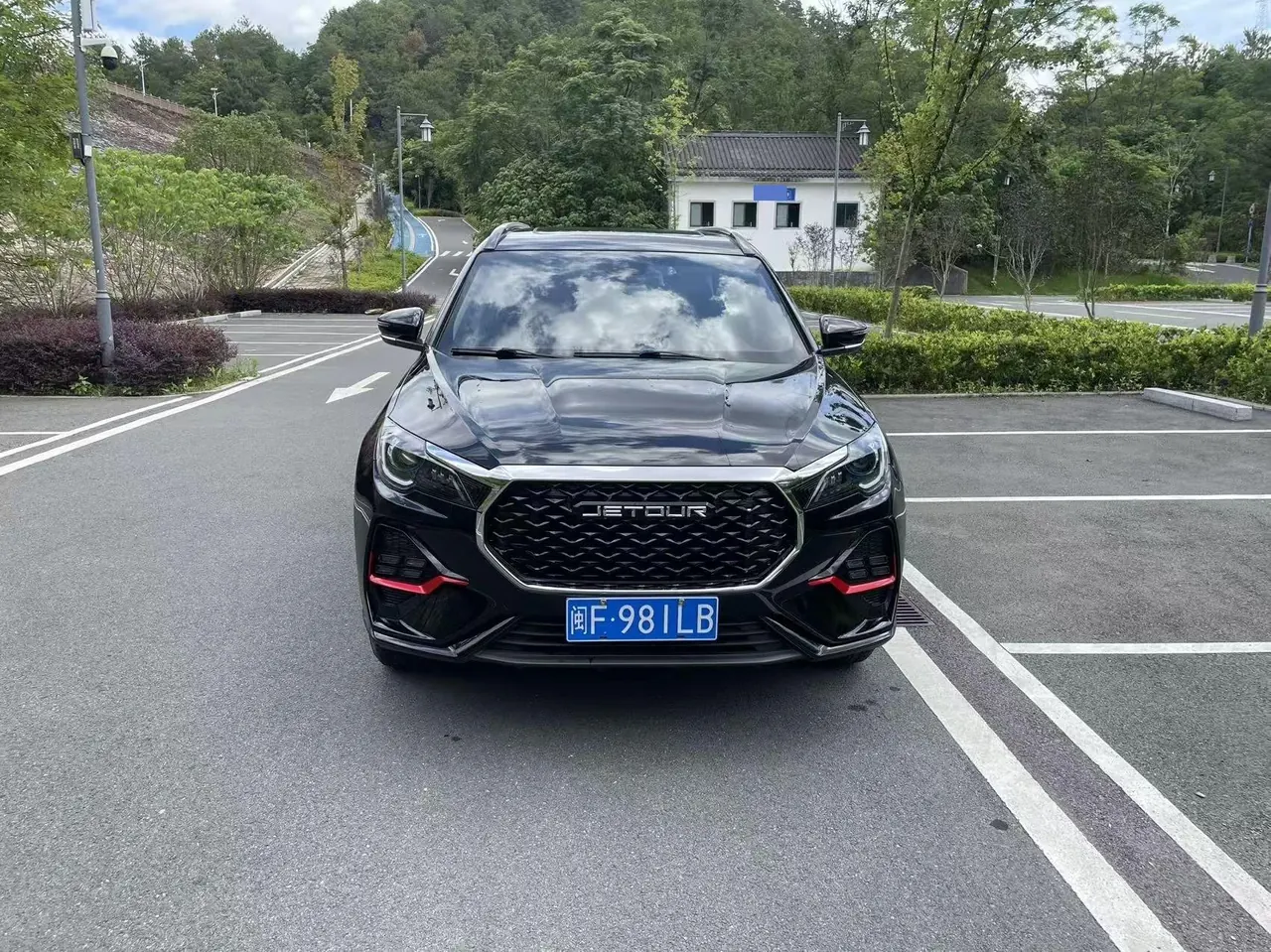 Jetour 2023 X70 1.5T Dream Edition 7-seat Automatic Gear 2