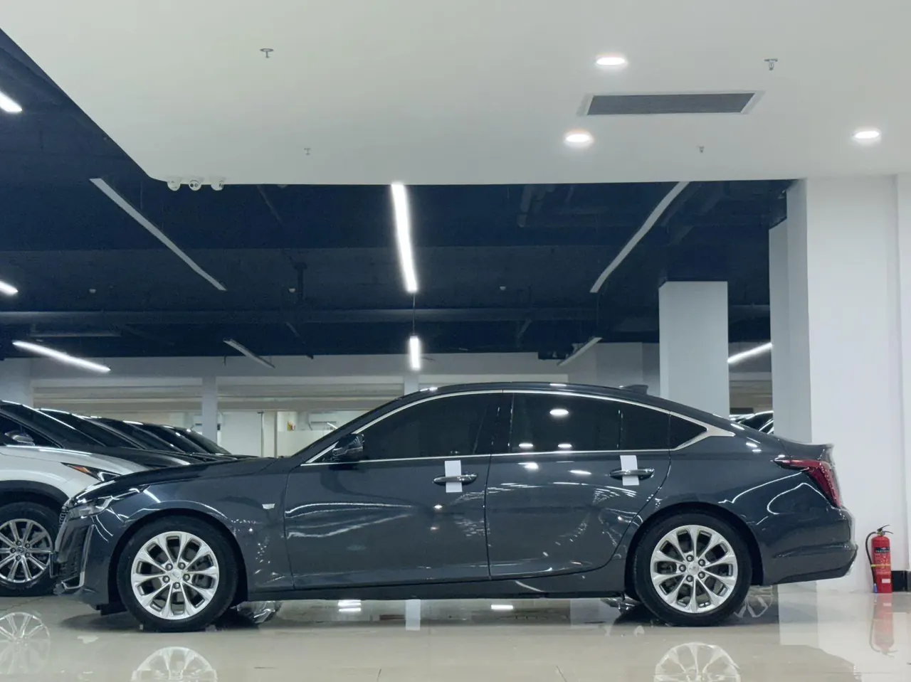 Cadillac 2020 CT5 2.0T 28T luxury automatic gear 3