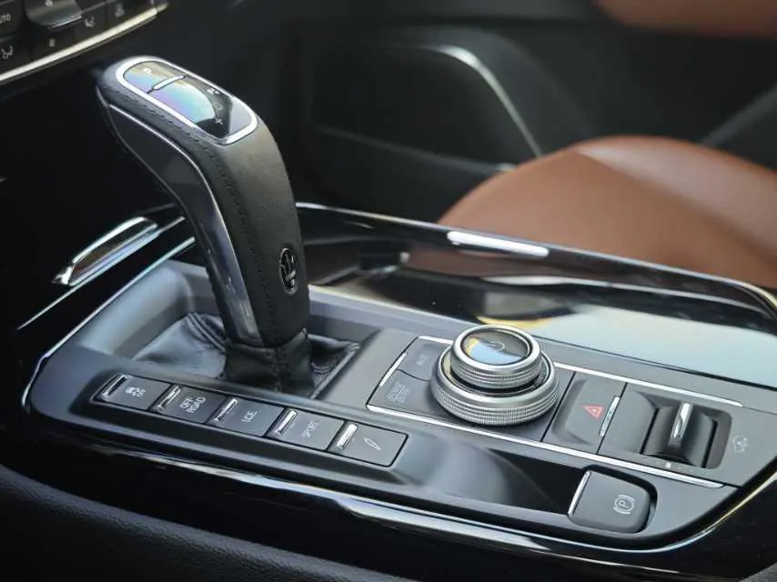 Maserati Levante (Imported) 2021 Levante 3.0T Standard Edition Automatic Gear 7