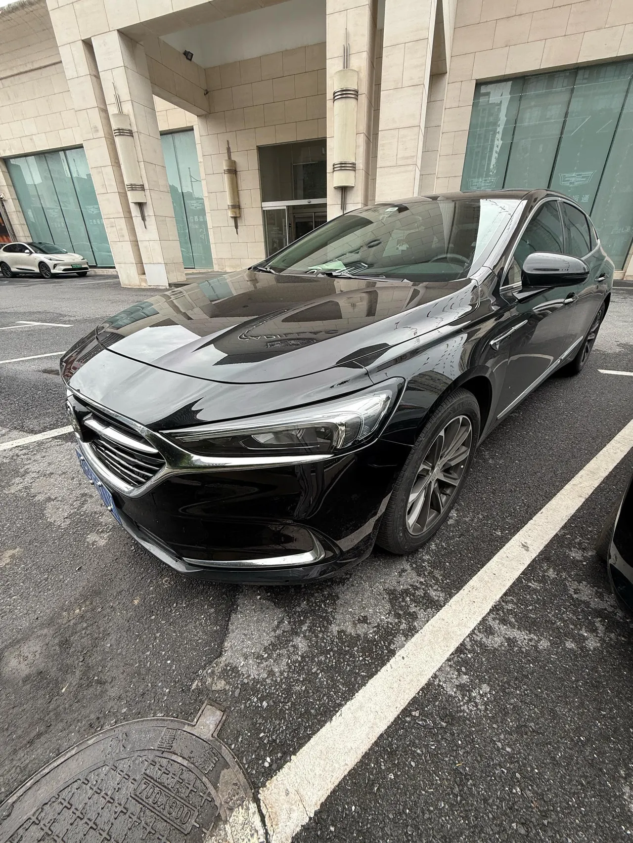 Buick 2020 LaCrosse 2.0T 652T Luxury Automatic - View 1