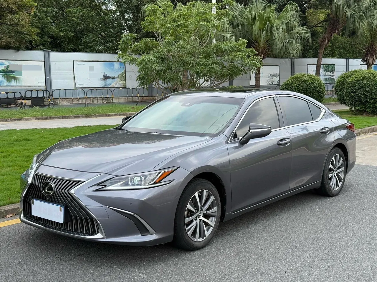 Lexus ES (Imported) 2020 ES200 2.0 Stepless Premium Edition Automatic Gear - View 1