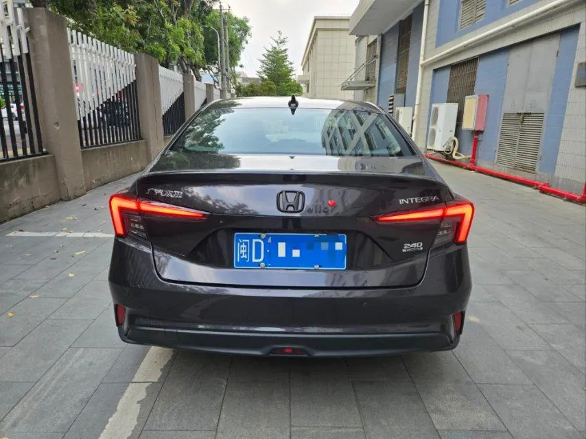 Honda 2023 model grid 1.5T stepless 240TURBO technology edition automatic gear 6