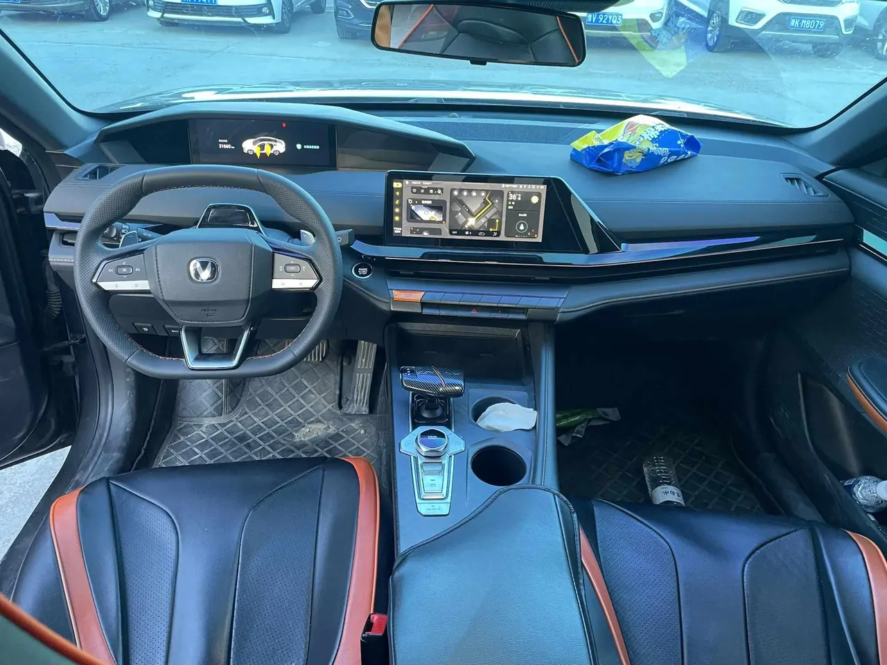 ChangAn 2023 UNI-V 1.5T honorable automatic gear 4