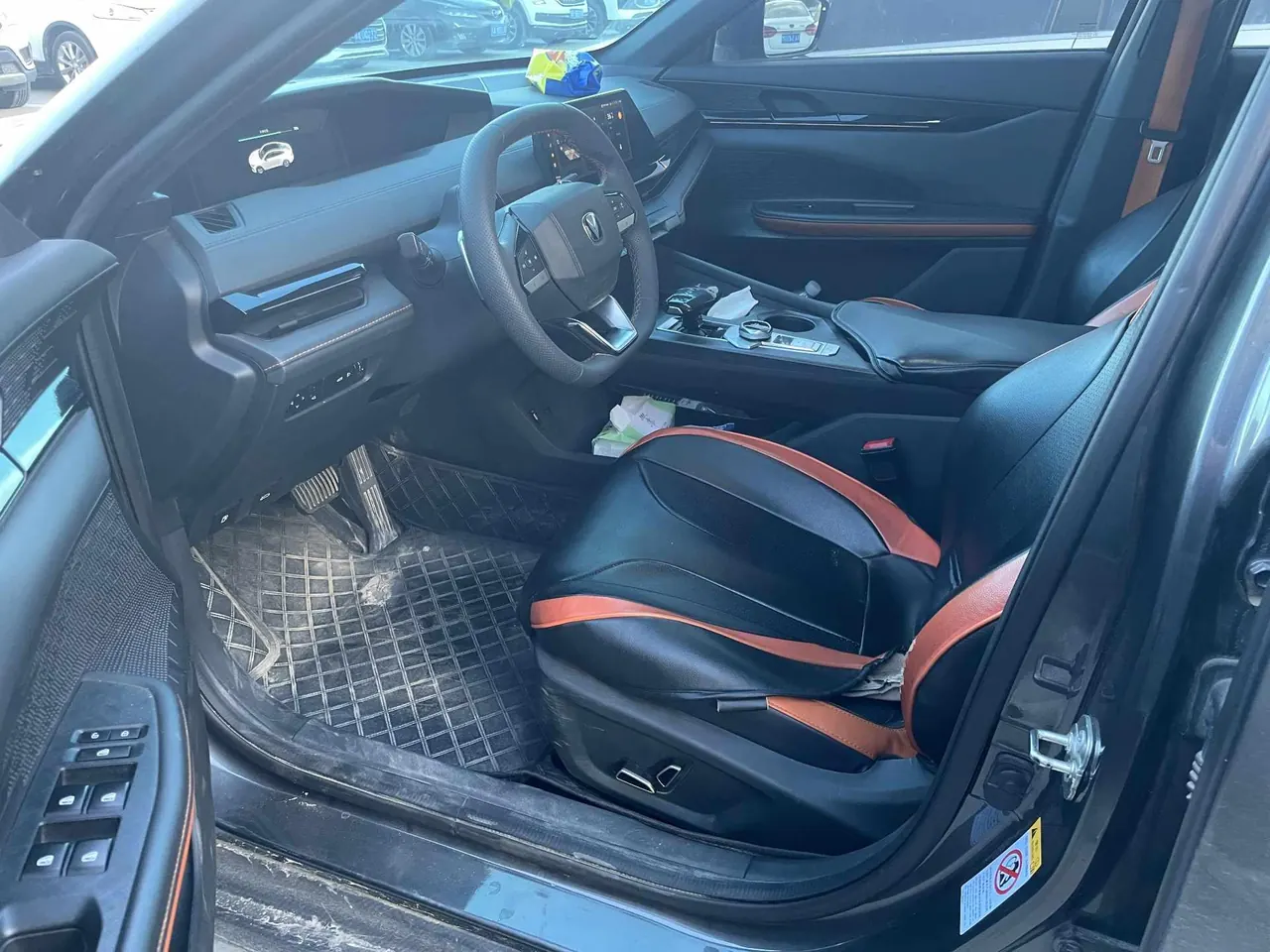 ChangAn 2023 UNI-V 1.5T honorable automatic gear 6