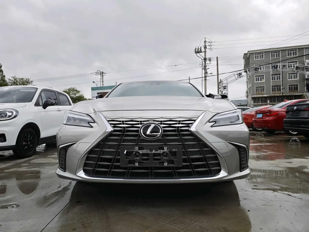 Lexus ES (Imported) 2025 ES200 2.0 Stepless Edition Automatic Gear 2