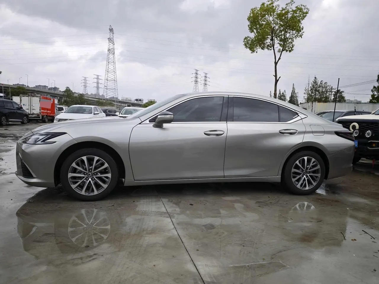 Lexus ES (Imported) 2025 ES200 2.0 Stepless Edition Automatic Gear 3