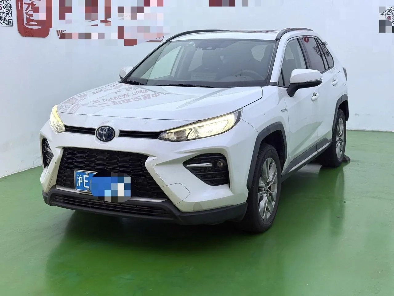 Toyota 2020 Weilanda Dual Engine 2.5 Stepless Four-wheel Drive Deluxe Automatic Gear - View 1