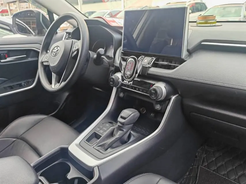 Toyota 2020 Wilanda 2.0 Stepless Four-wheel Drive Deluxe Edition Automatic Transmission 3