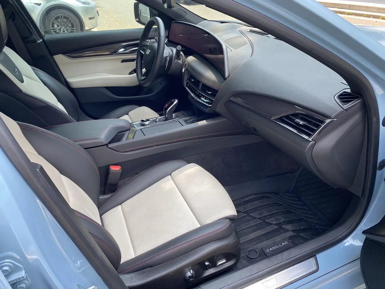 Cadillac 2025 CT5 2.0T 28T Track Performance Edition Peak Track Optional Package Automatic Gear 6