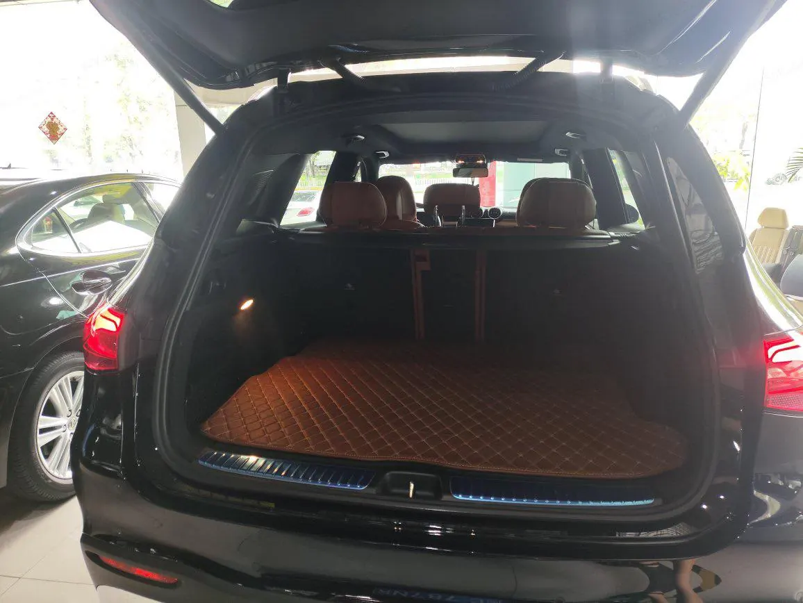 Mercedes Benz 2025 GLC 260 L 4MATIC 48V 2.0T Dynamic 5-seat Automatic Gear 5