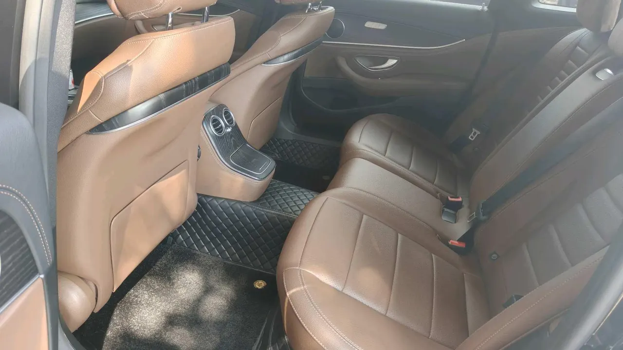Mercedes Benz E Class 2022 E 300 L 2.0T Sports Fashion (Change 2) Automatic Gear 3